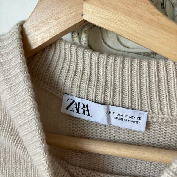 Zara Oversized Neutral Sweater Top - Picture 4 of 6
